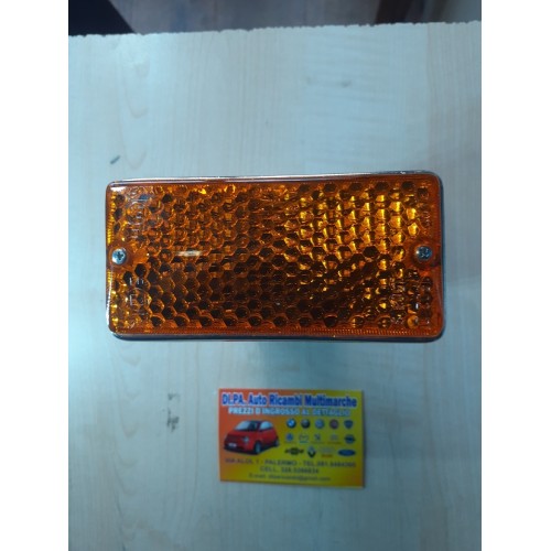 FANALINO   FRECCIA   ANTERIORE   DX   ARANCIO   FIAT   850   COUPE'