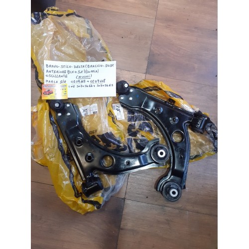 COPPIA BRACCI OSCILLANTI SOSPENSIONE DX SX FIAT STILO BRAVO DELTA