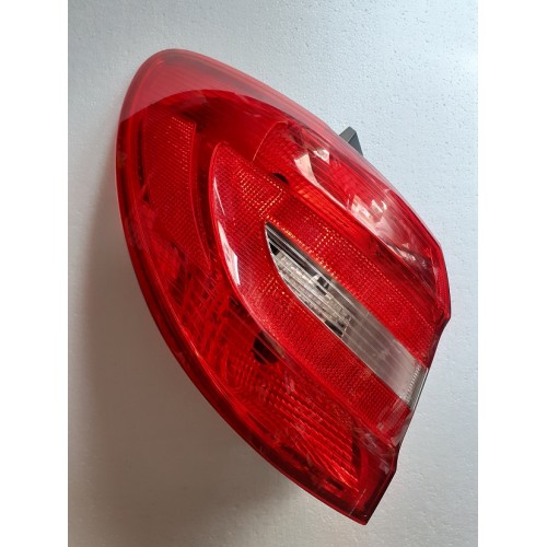 FANALINO LAMPADA POSTERIORE SINISTRA MERCEDES BENZ. CLASSE A - W246/ W242  ORIGINALE -  (USATO)